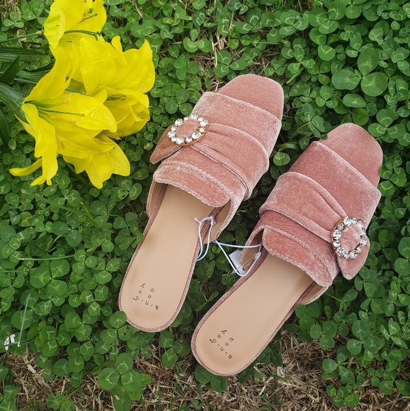 a new day Shoes - A New Day Dina Blush velvet mules